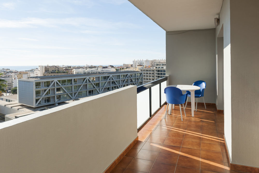 Apartamentos Michel Angelo Бенидорм Экстерьер фото