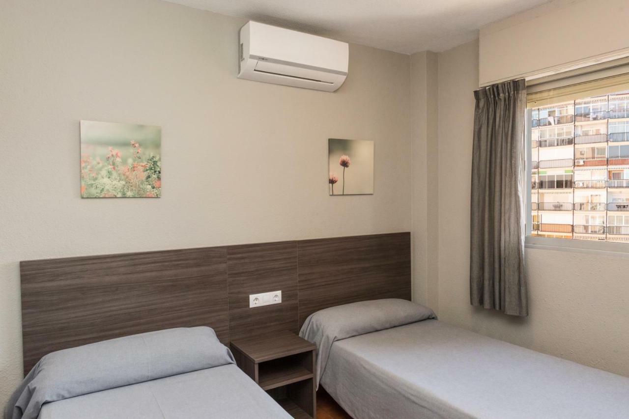 Apartamentos Michel Angelo Бенидорм Экстерьер фото